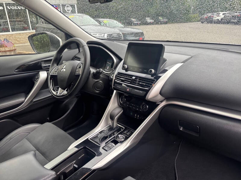 2025 Mitsubishi Eclipse Cross SE