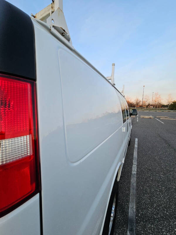 2019 Chevrolet Express 2500