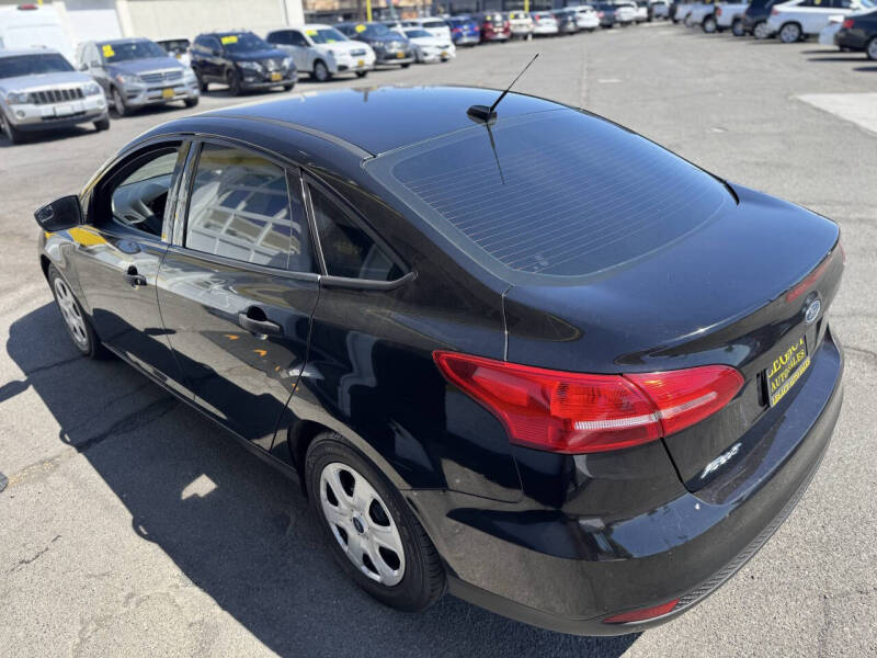 2017 Ford Focus S