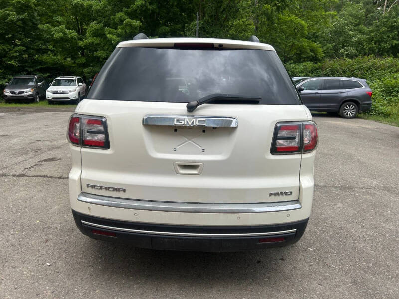 2015 GMC Acadia SLE-2