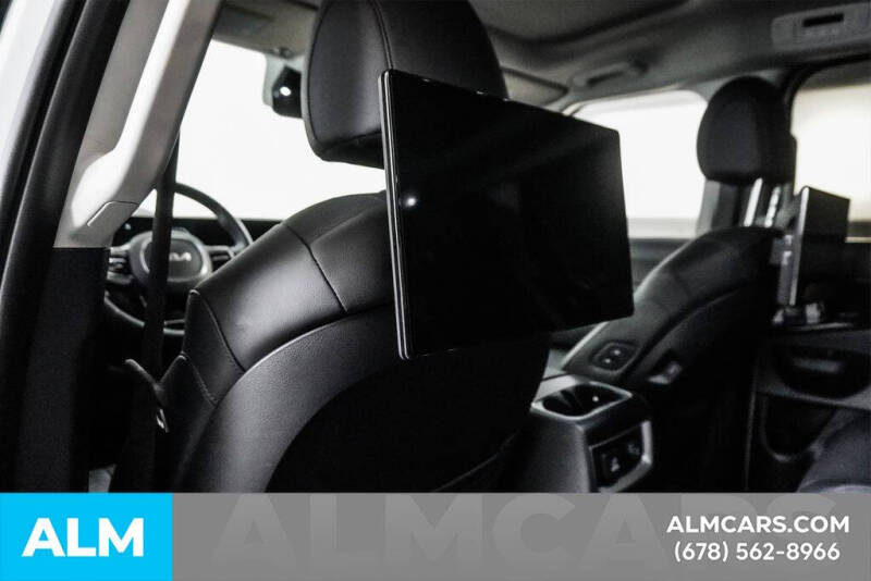 2025 Kia Carnival SX Prestige