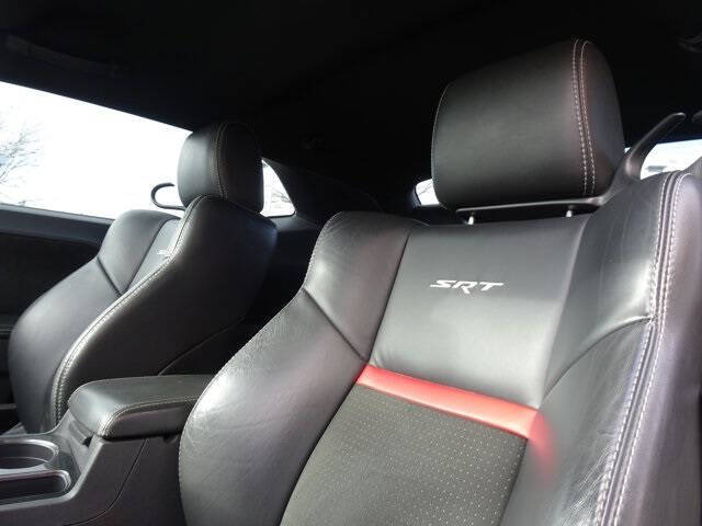 2010 Dodge Challenger SRT8