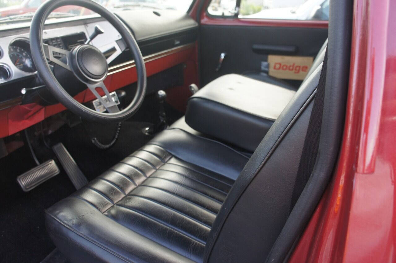 1979 Dodge D100 Pickup 10