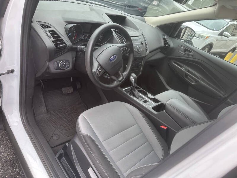 2017 Ford Escape S