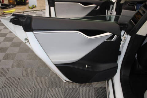 2016 Tesla Model S