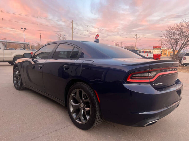 2015 Dodge Charger SXT