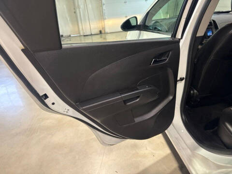 2015 Chevrolet Sonic LTZ Auto