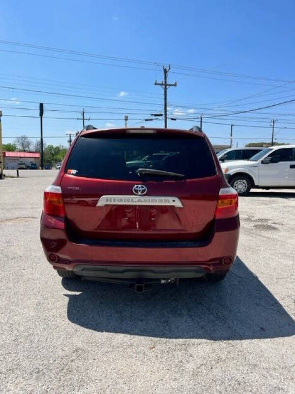 2010 Toyota Highlander SE