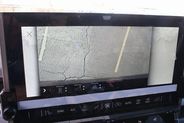 2024 GMC HUMMER EV 2X