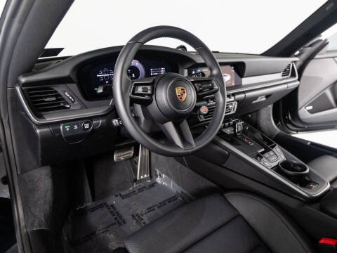 2025 Porsche 911 Carrera