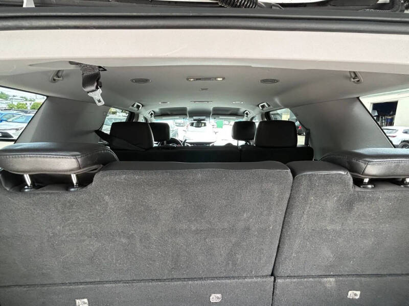 2019 Cadillac Escalade Standard
