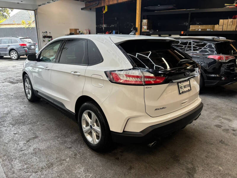 2020 Ford Edge SE