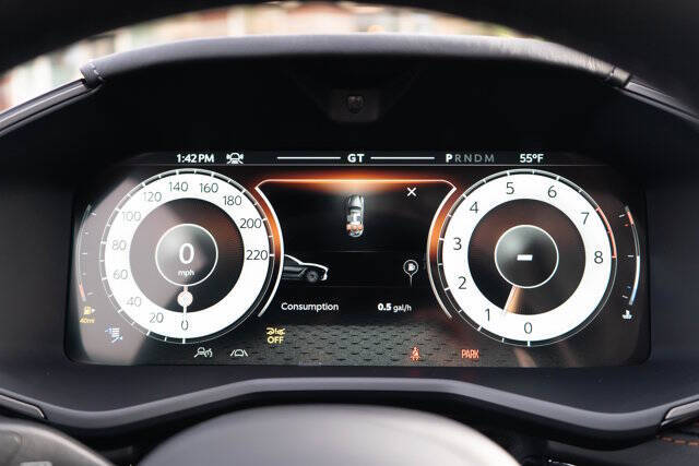 2026 Aston Martin DBX 707