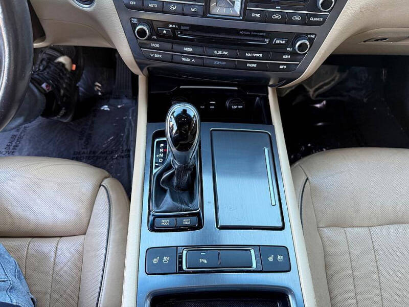 2015 Hyundai Genesis 3.8L