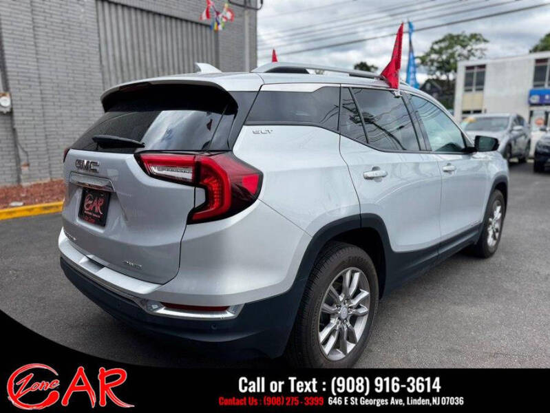 2022 GMC Terrain SLT