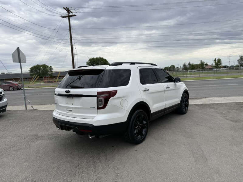 2014 Ford Explorer Sport