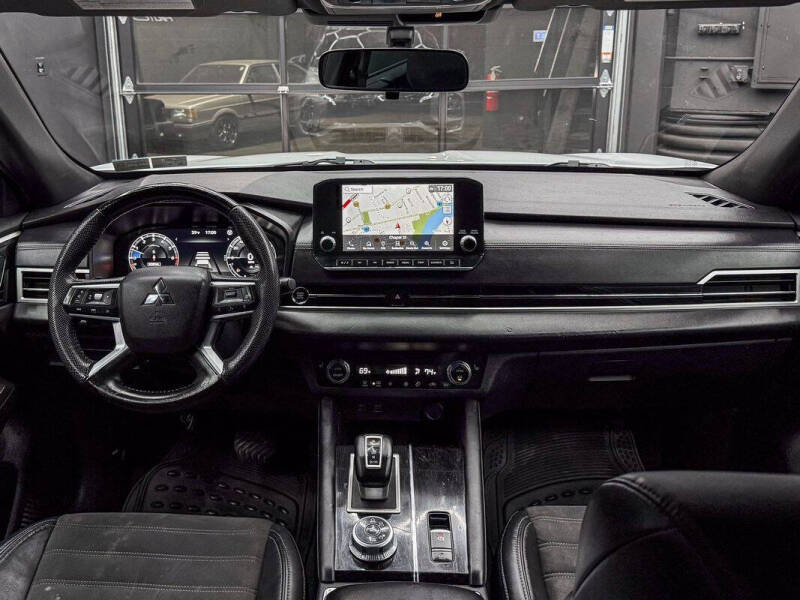 2023 Mitsubishi Outlander