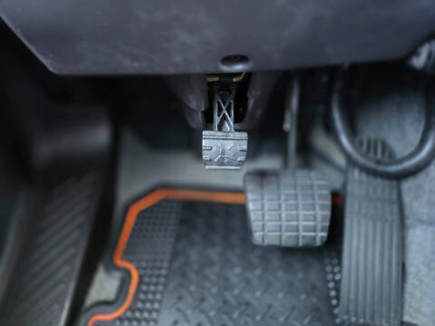 2007 Freightliner M2 106