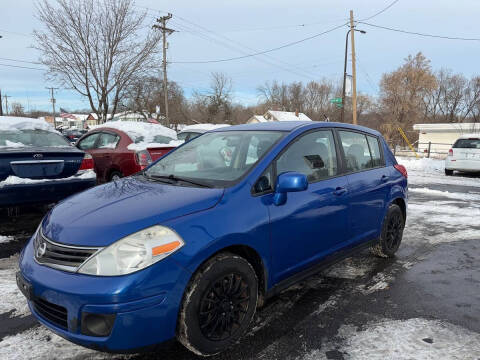2011 Nissan Versa 1.8 S