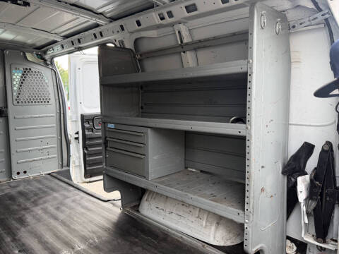 2017 Chevrolet Express 2500