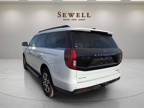 2025 Ford Expedition Active