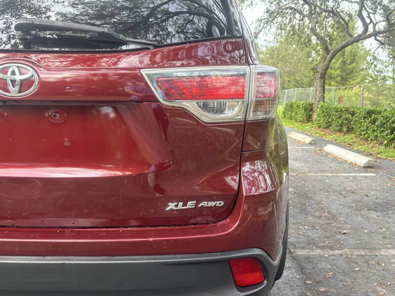 2016 Toyota Highlander XLE