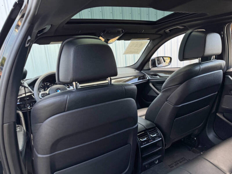 2017 BMW 5 Series 540i