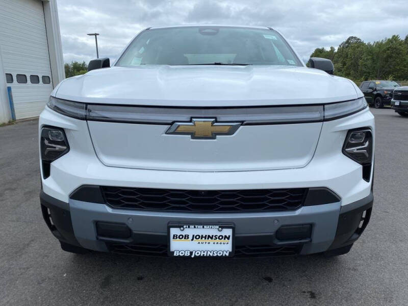2025 Chevrolet Silverado EV LT