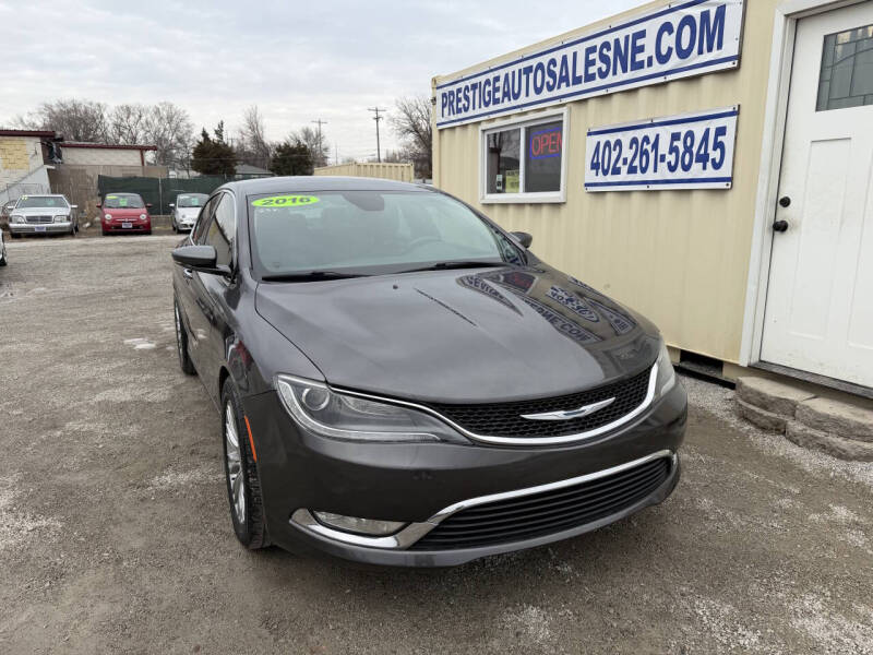 2016 Chrysler 200 C's photo