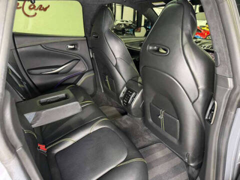 2021 Aston Martin DBX