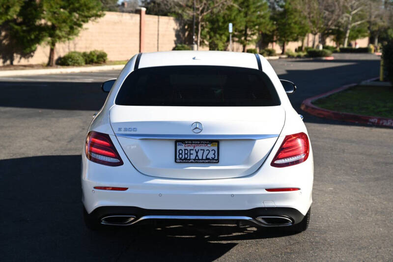 2018 Mercedes-Benz E-Class E 300