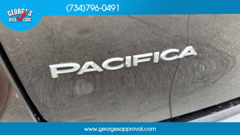 2023 Chrysler Pacifica Touring L