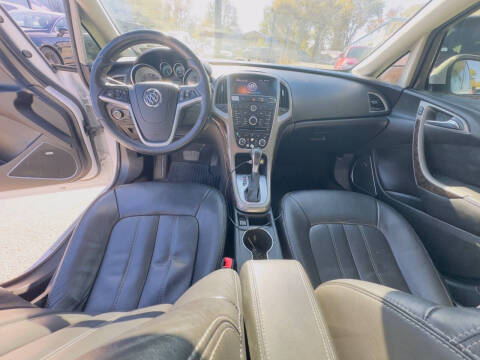 2013 Buick Verano Leather Group