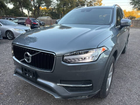 2017 Volvo XC90 T5 Momentum