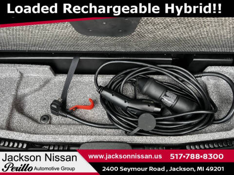 2022 Volvo XC60 Recharge T8 R-Design