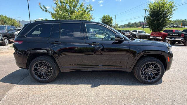 2026 Jeep Grand Cherokee Summit