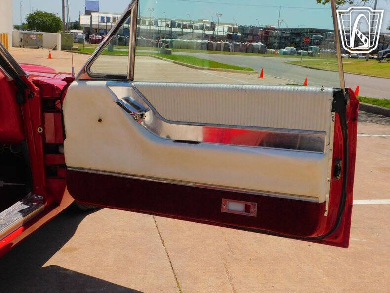 1965 Ford Thunderbird