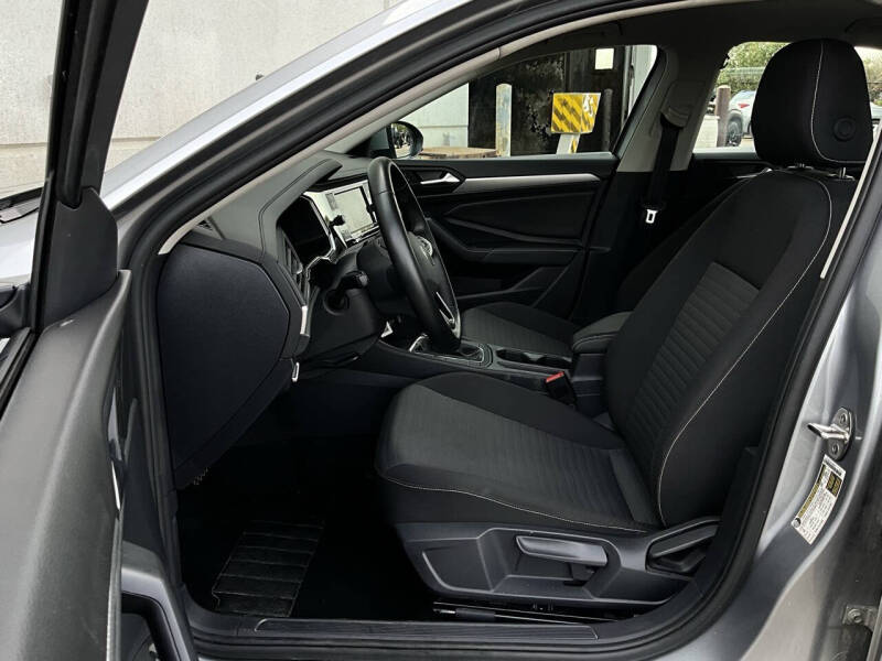 2024 Volkswagen Jetta S