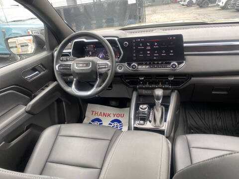 2024 GMC Canyon Elevation