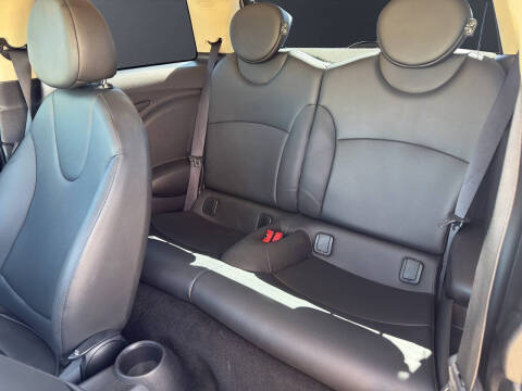 2013 MINI Hardtop Cooper