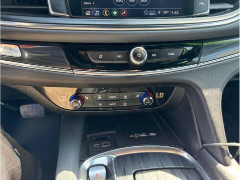 2022 Buick Enclave Essence