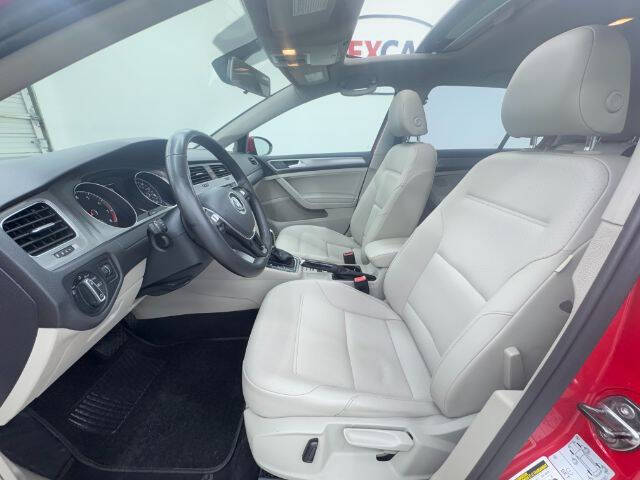 2017 Volkswagen Golf