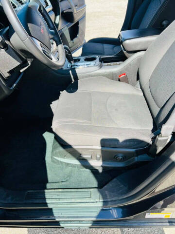2016 GMC Acadia SLE-2