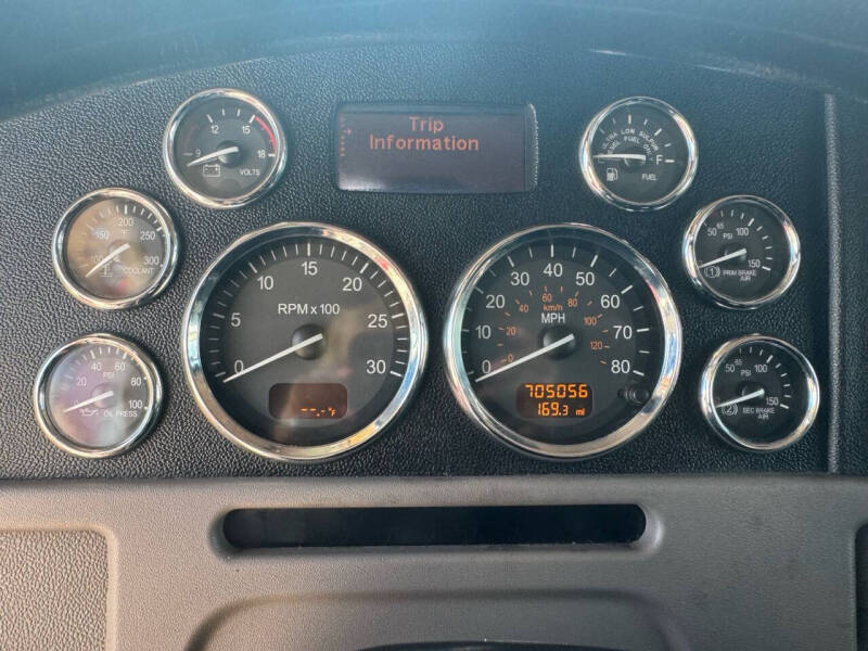 2016 Peterbilt 389