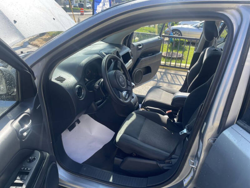 2015 Jeep Compass Sport