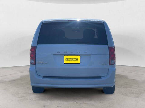 2016 Dodge Grand Caravan SE