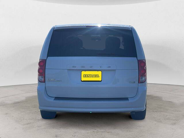 2016 Dodge Grand Caravan SE