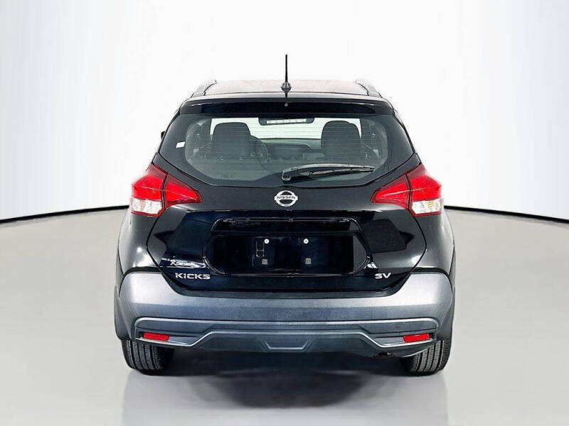 2019 Nissan Kicks SV