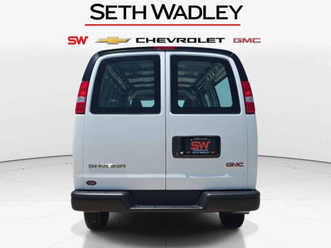 2026 GMC Savana 2500