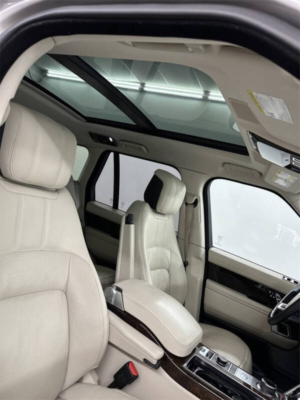 2021 Land Rover Range Rover P400 HSE Westminster Edition